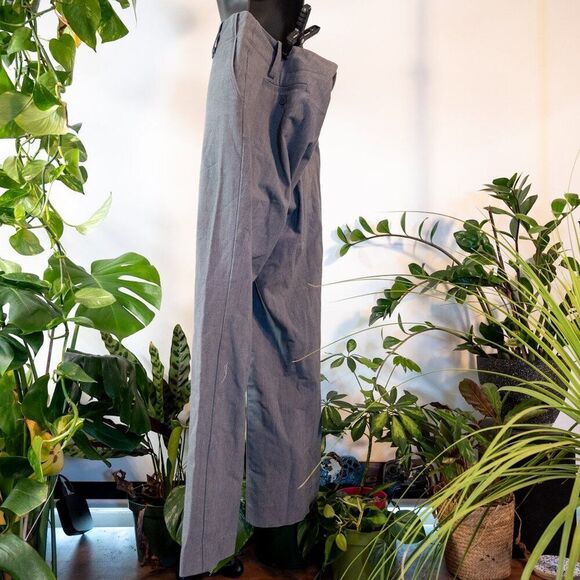 New York & Company Gray Stretch Dress Pants, Size 6 Petite - Picture 3 of 5